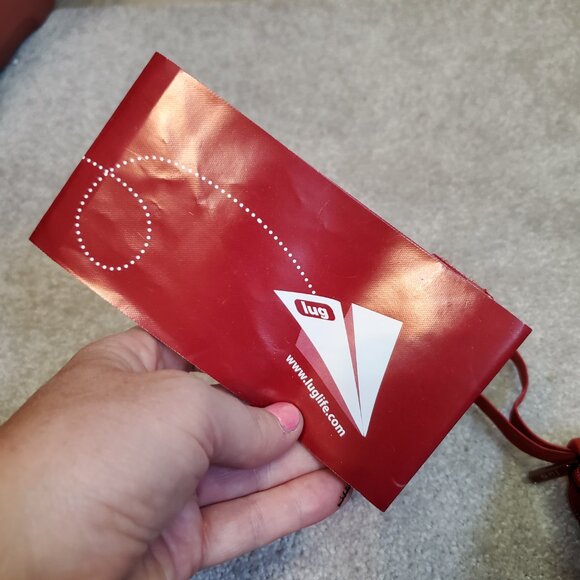 LUG Tango Quilted Wristlet Passport Holder Wallet Zip Travel Multi-Card RFID Red - Picture 10 of 14